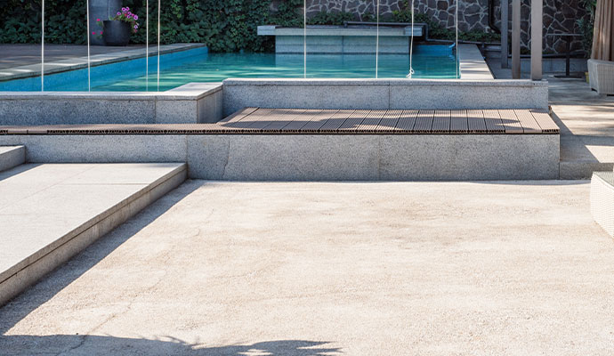 Heat-Resistant Concrete Pool Decking in Dallas